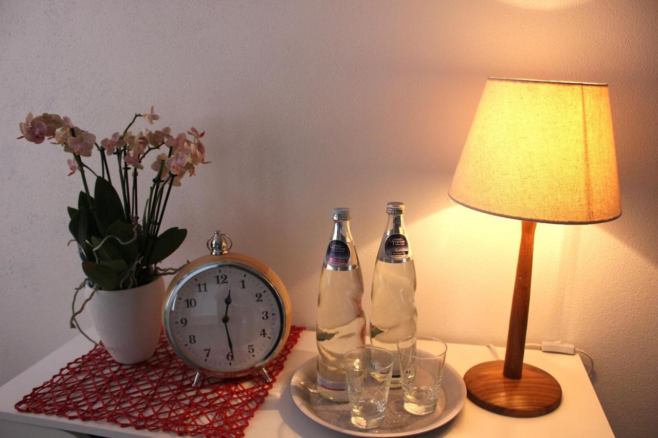 Das Bilderbuchcafe - Ferien - Apartment No 3 - Markt 7 Havelberg Eksteriør bilde